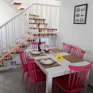 Velez Nazari Cambriles Apartamento